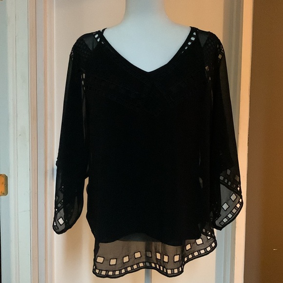 WH BM Kimono Blouse - Picture 6 of 6
